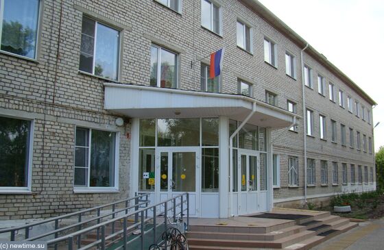 "150 детей ходят в один туалет по графику"